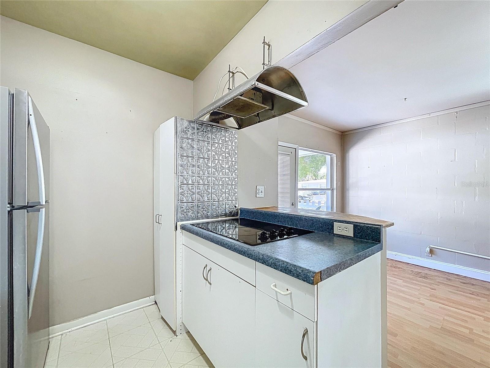 TOWN N COUNTRY PARK UN 14 - Residential