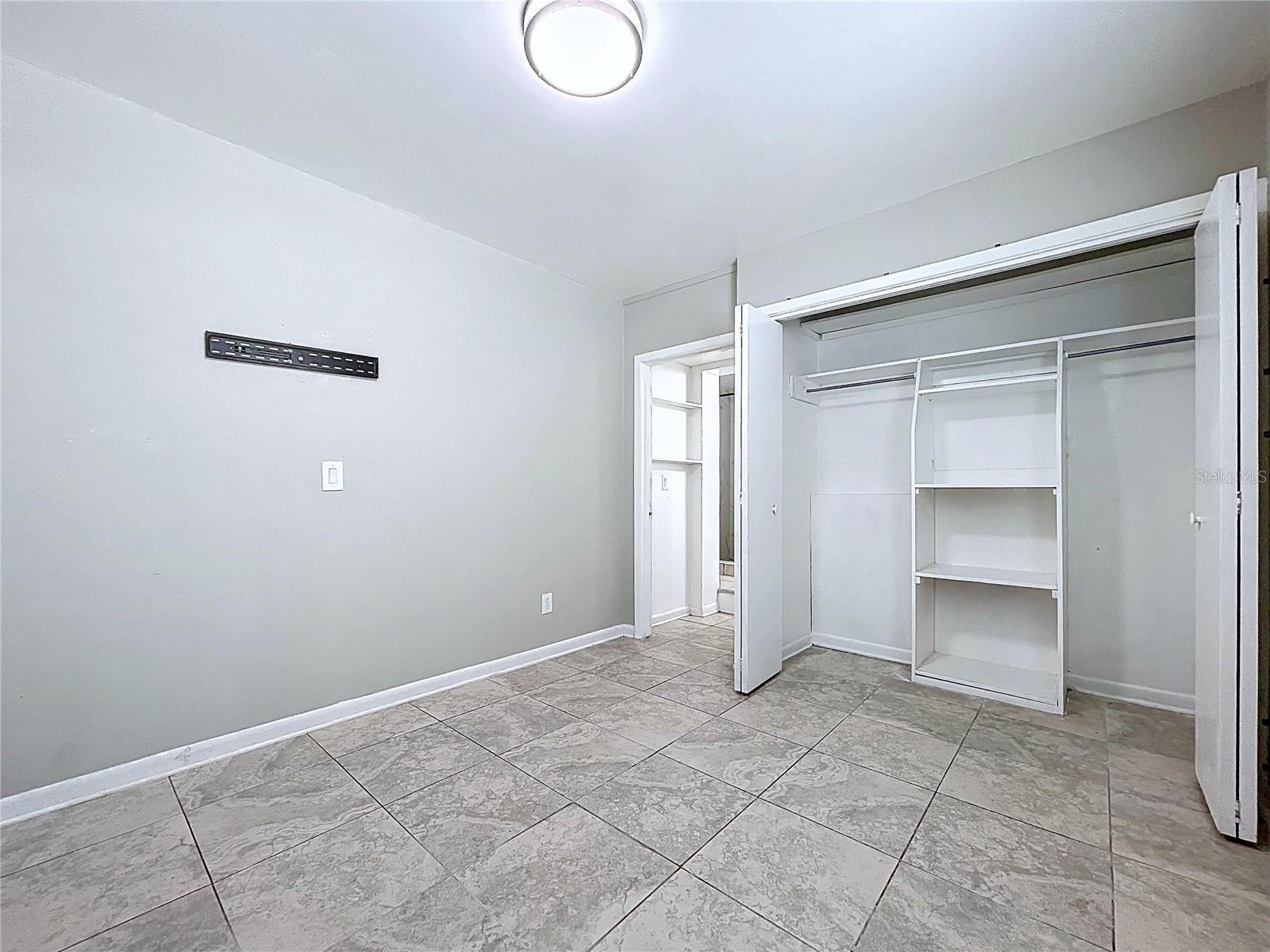 TOWN N COUNTRY PARK UN 14 - Residential