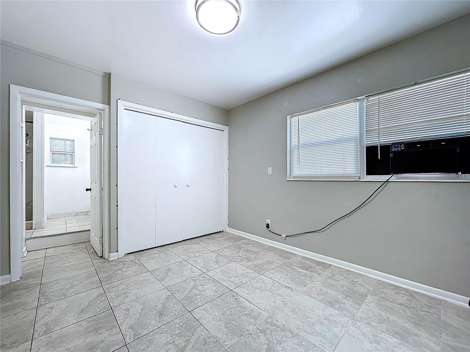 TOWN N COUNTRY PARK UN 14 - Residential