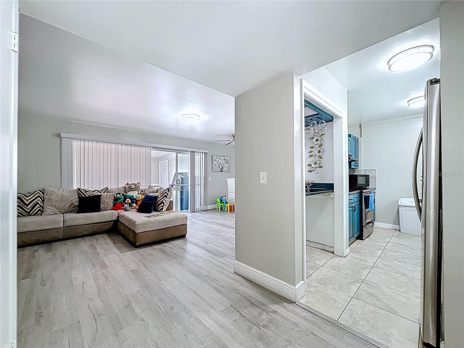 TOWN N COUNTRY PARK UN 14 - Residential