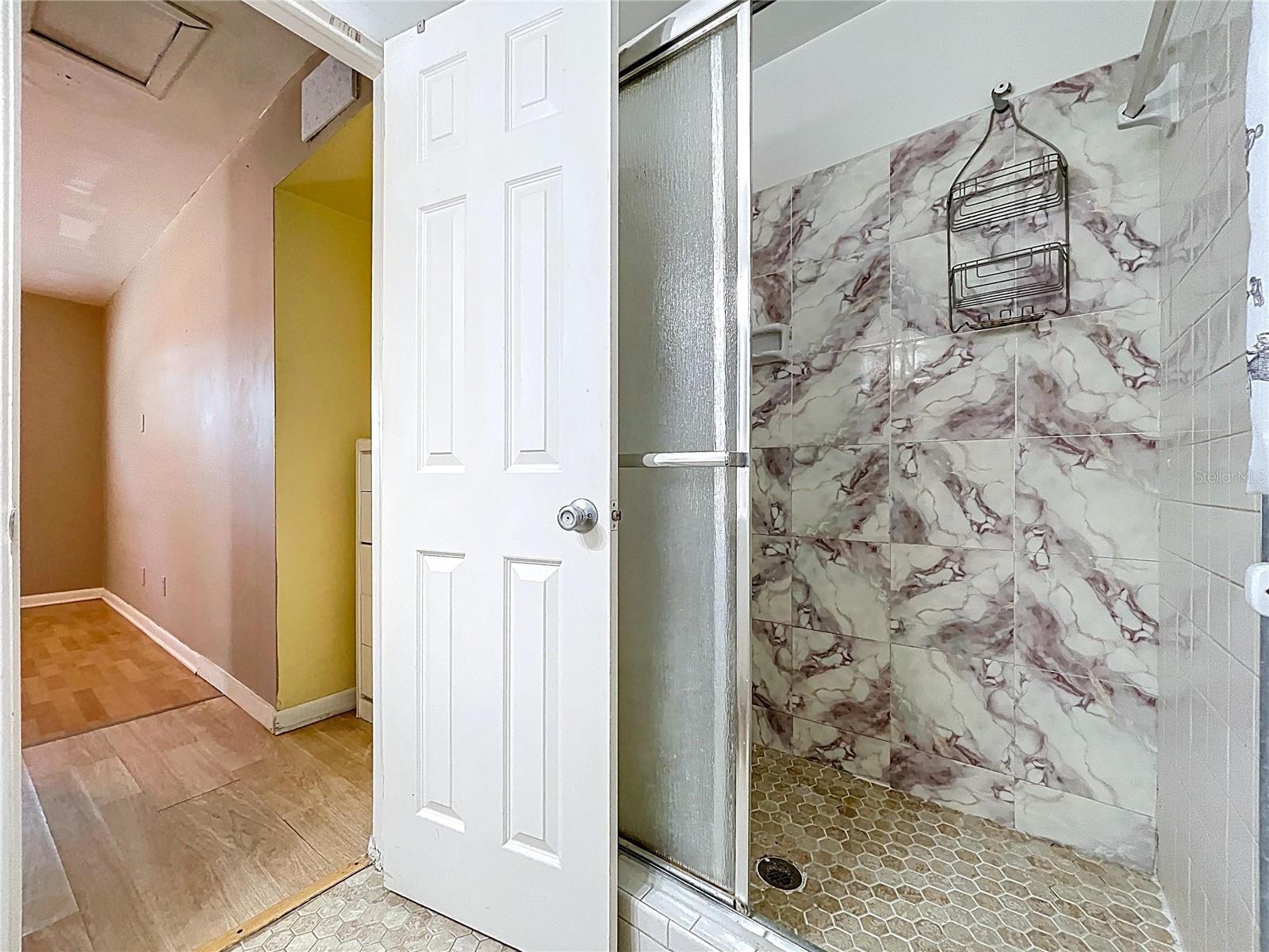 TOWN N COUNTRY PARK UN 14 - Residential