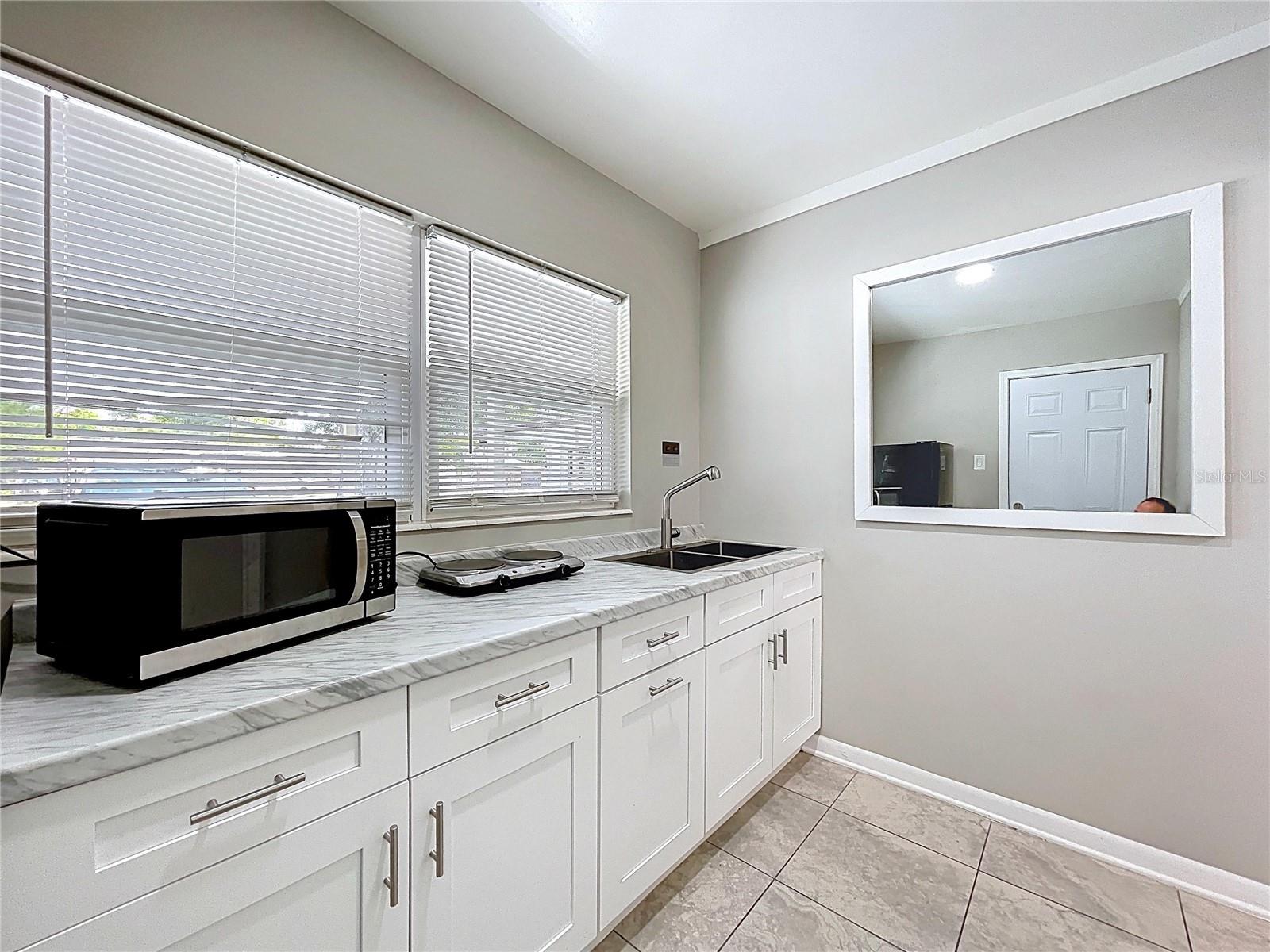 TOWN N COUNTRY PARK UN 14 - Residential