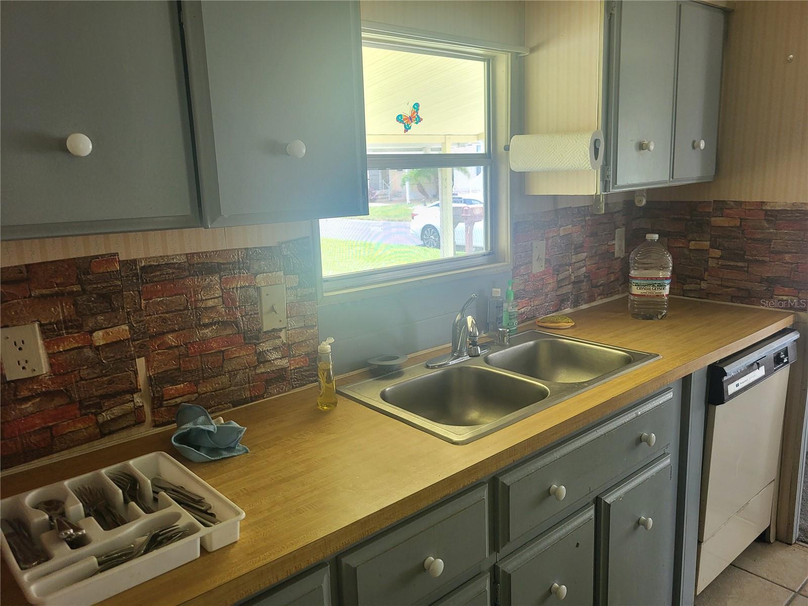 LAKE REGION MOBILE HOME VILLAGE - Residential