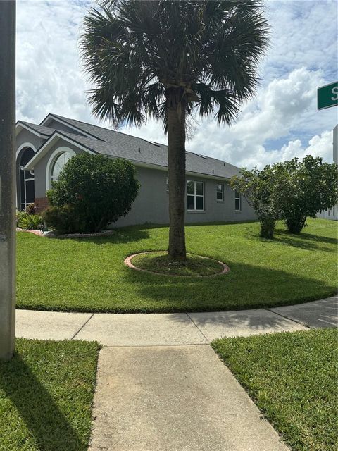 A home in KISSIMMEE