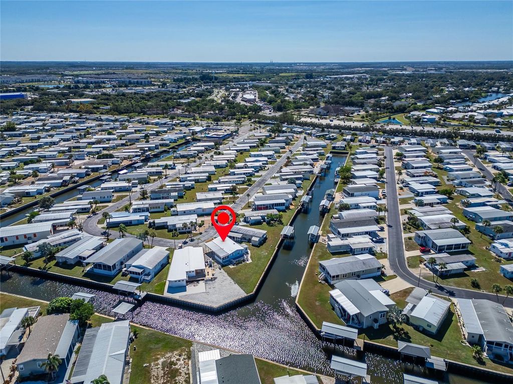 Photo of 126 W Saint Johns Way, Apollo Beach, FL 33572 (MLS # TB8437222)