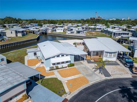 Photo of 126 W Saint Johns Way, Apollo Beach, FL 33572 (MLS # TB8437222)