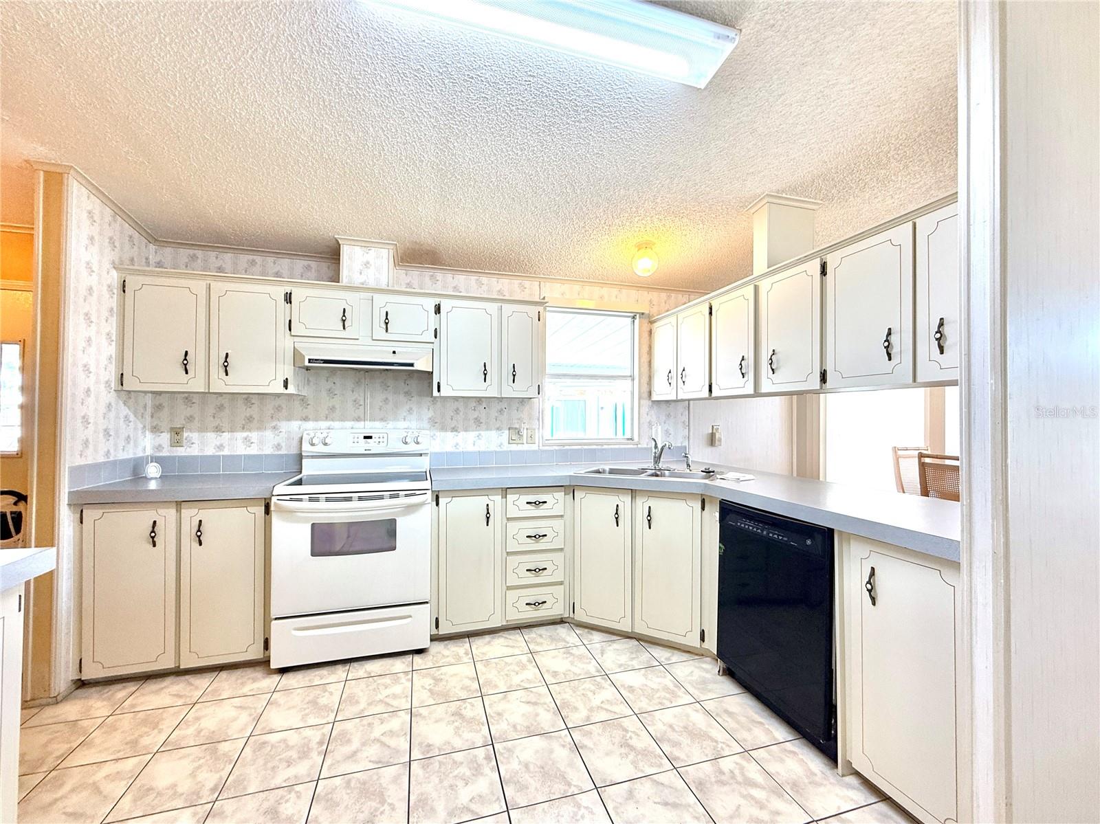 CARIBBEAN ISLES RESIDENTIAL COOPERATIVE - Residential