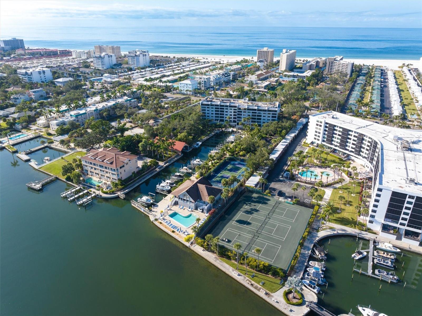 BOCA SIESTA - Residential