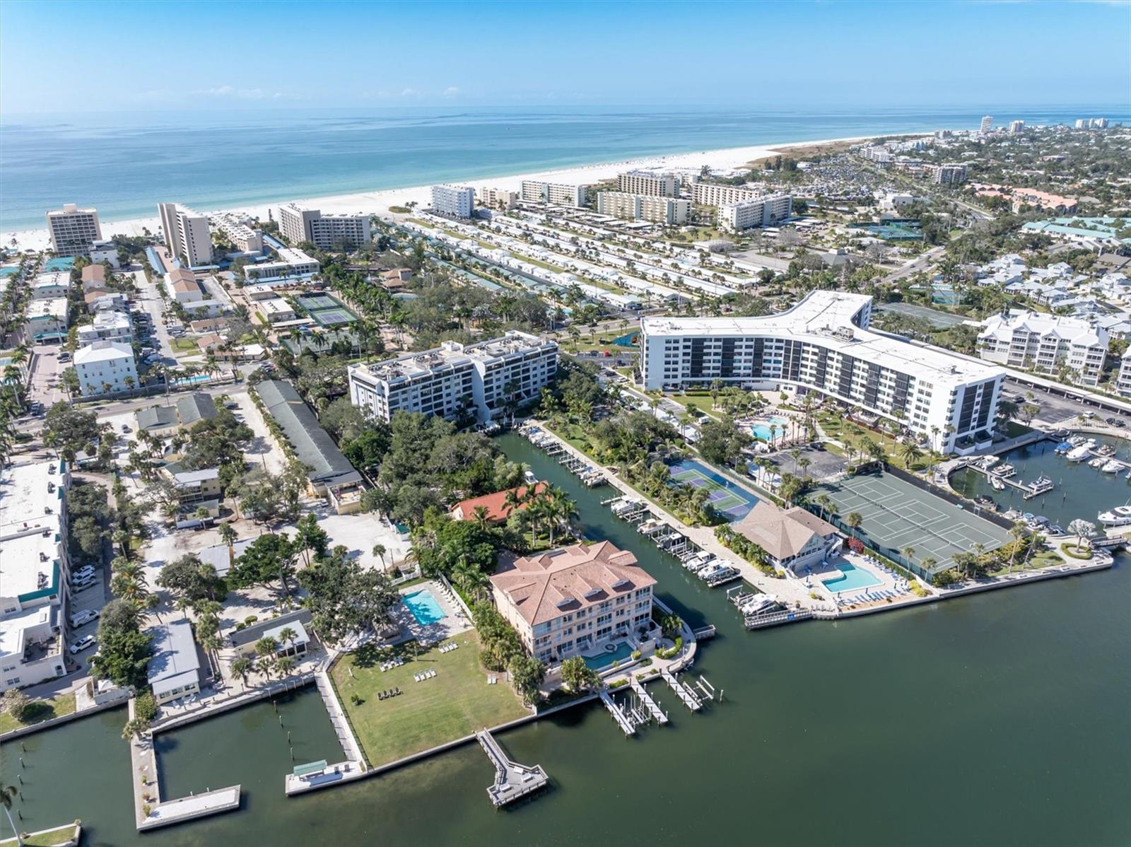 BOCA SIESTA - Residential