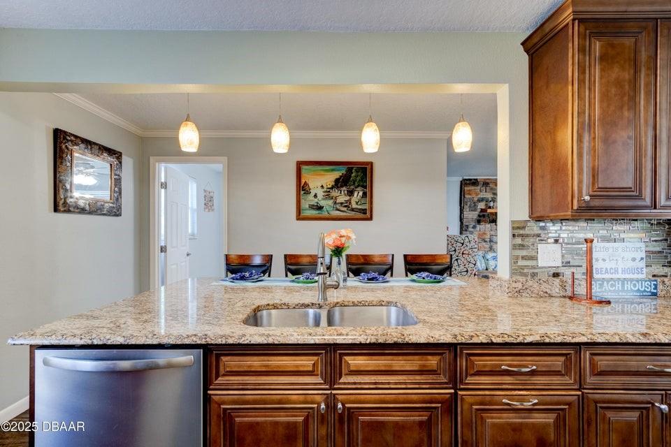 OAKVIEW HEIGHTS ADD 01 - Residential