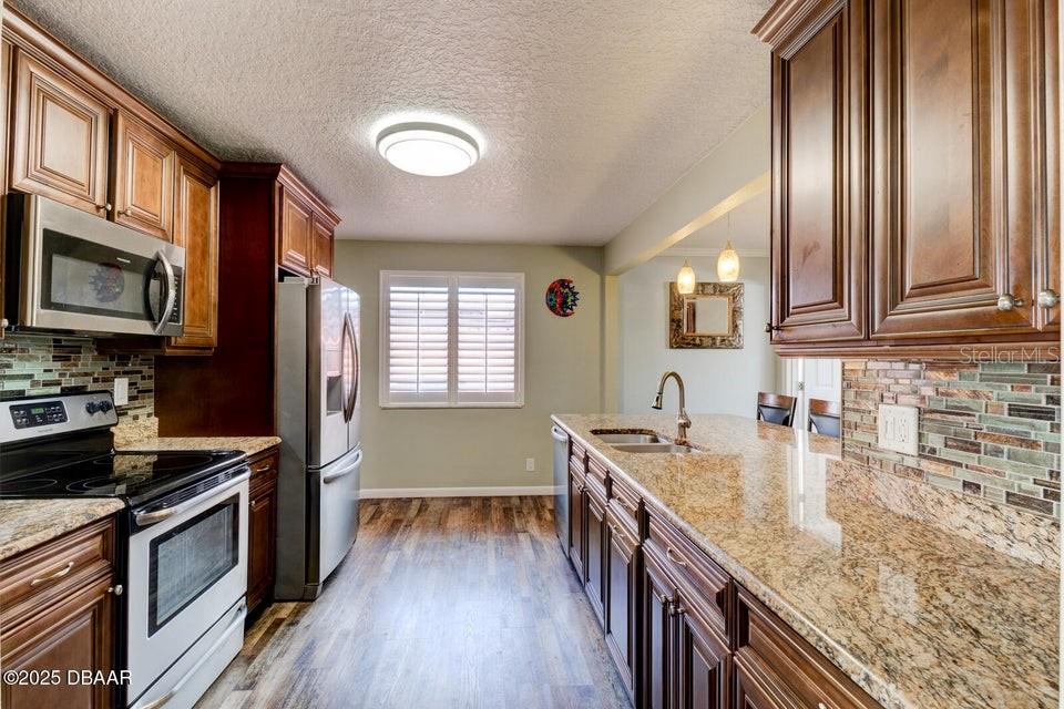 OAKVIEW HEIGHTS ADD 01 - Residential