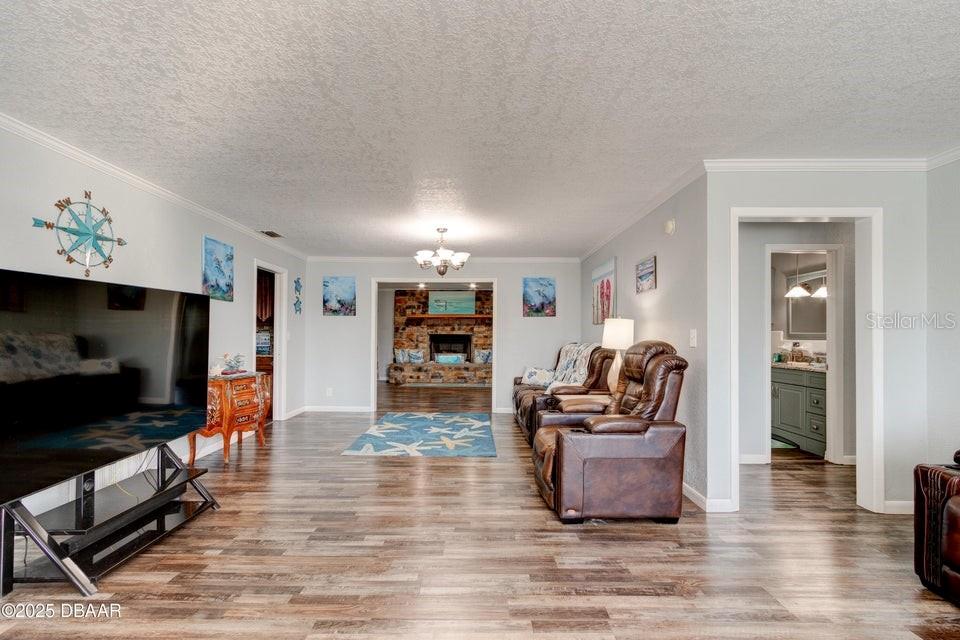 OAKVIEW HEIGHTS ADD 01 - Residential