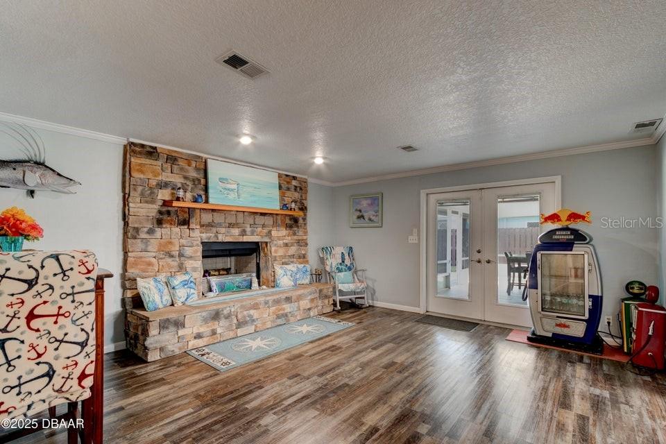 OAKVIEW HEIGHTS ADD 01 - Residential