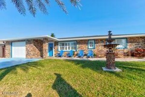 Photo of 11 Sunrise Avenue, Ormond Beach, FL 32176 (MLS # FC313968)