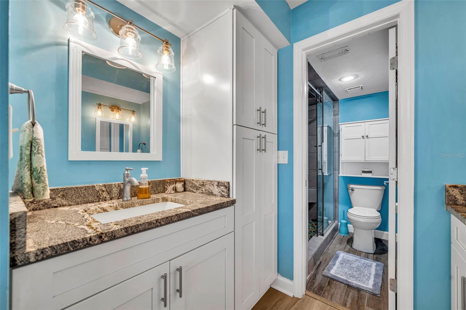 LEEWARD WINDS - Residential