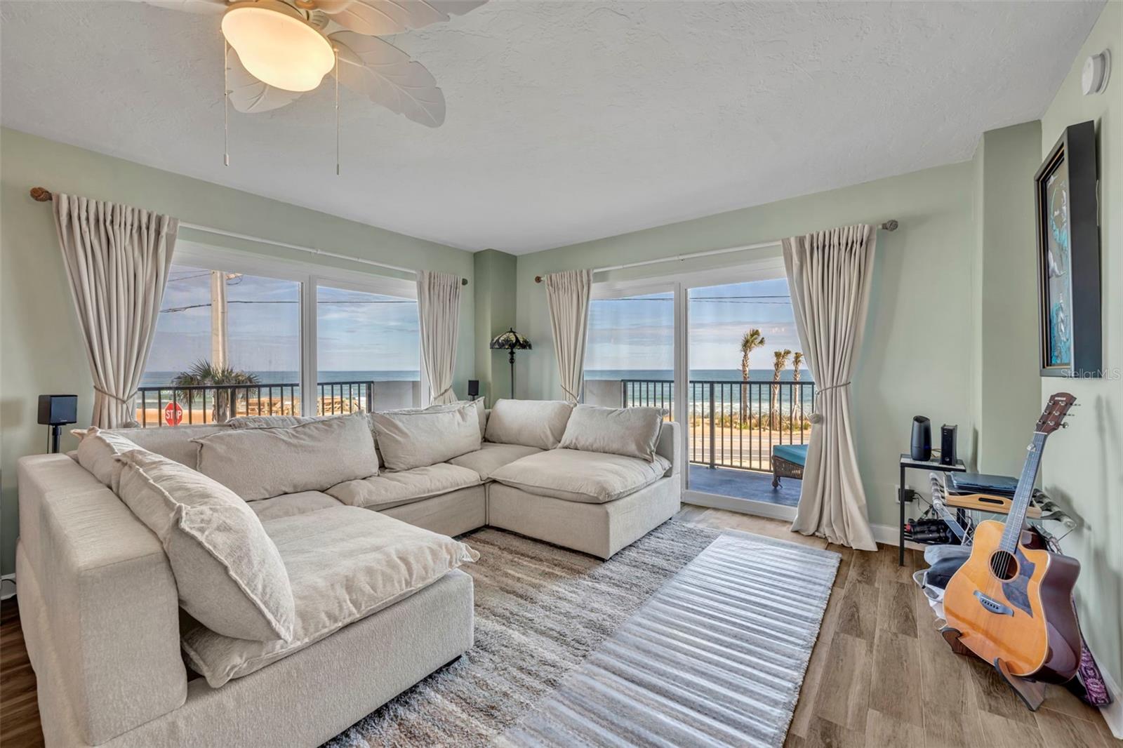 LEEWARD WINDS - Residential