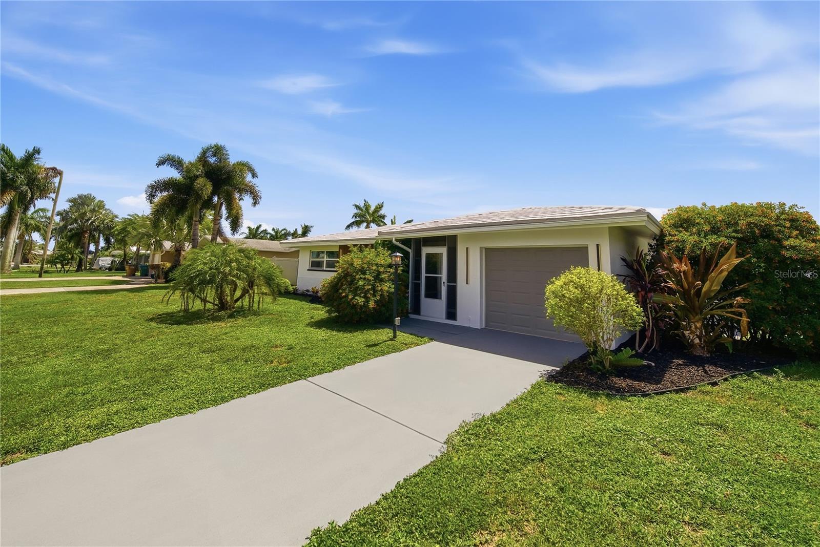 Search Properties for Sale 3 3106 SE 18TH PLACE