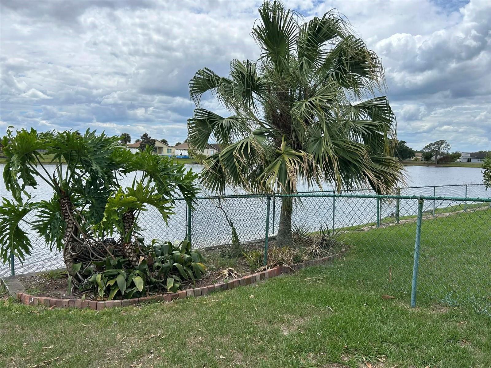 INDIAN WELLS UNIT 5 - Residential