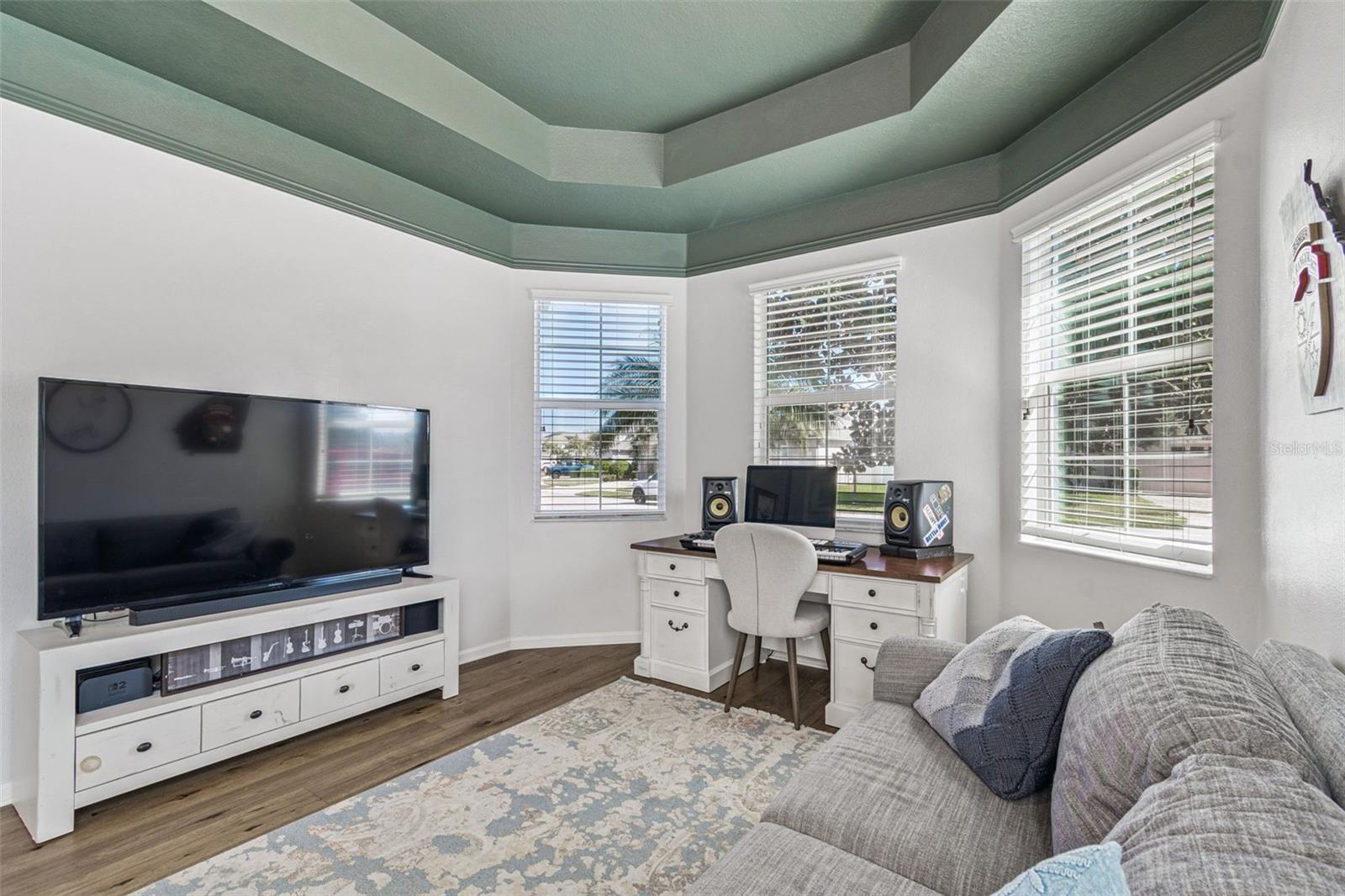 LAKESHORE RANCH PH I - Residential