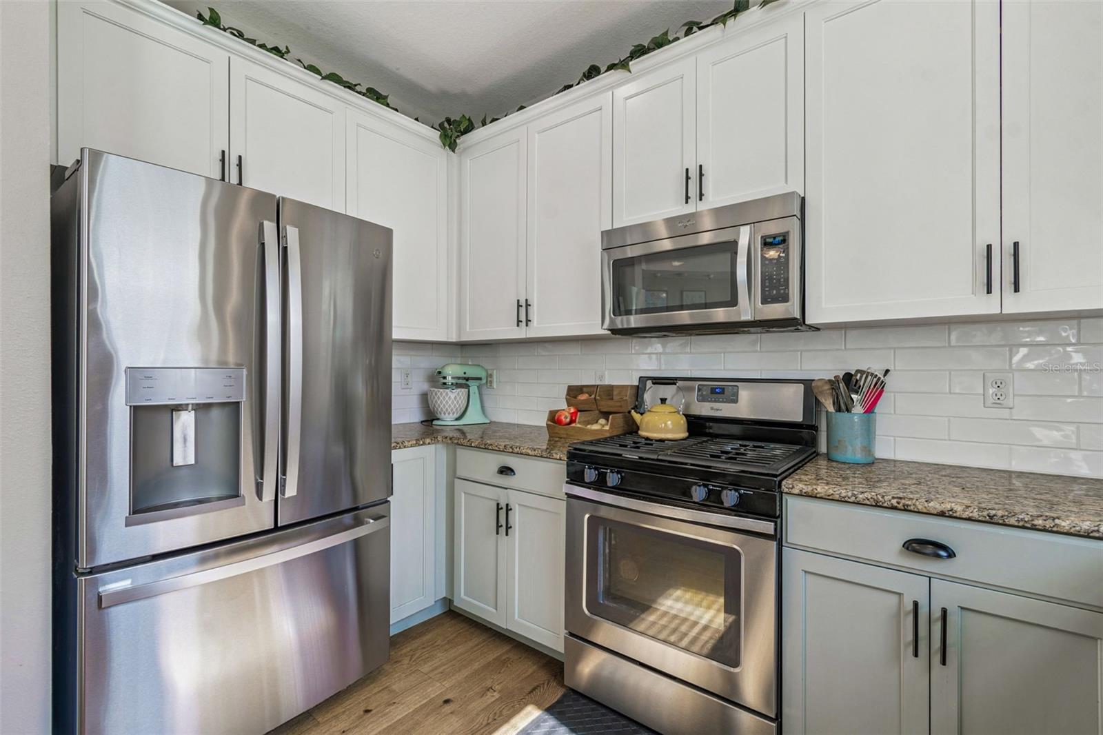 LAKESHORE RANCH PH I - Residential