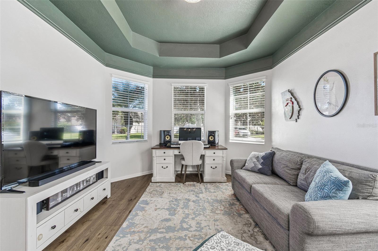 LAKESHORE RANCH PH I - Residential