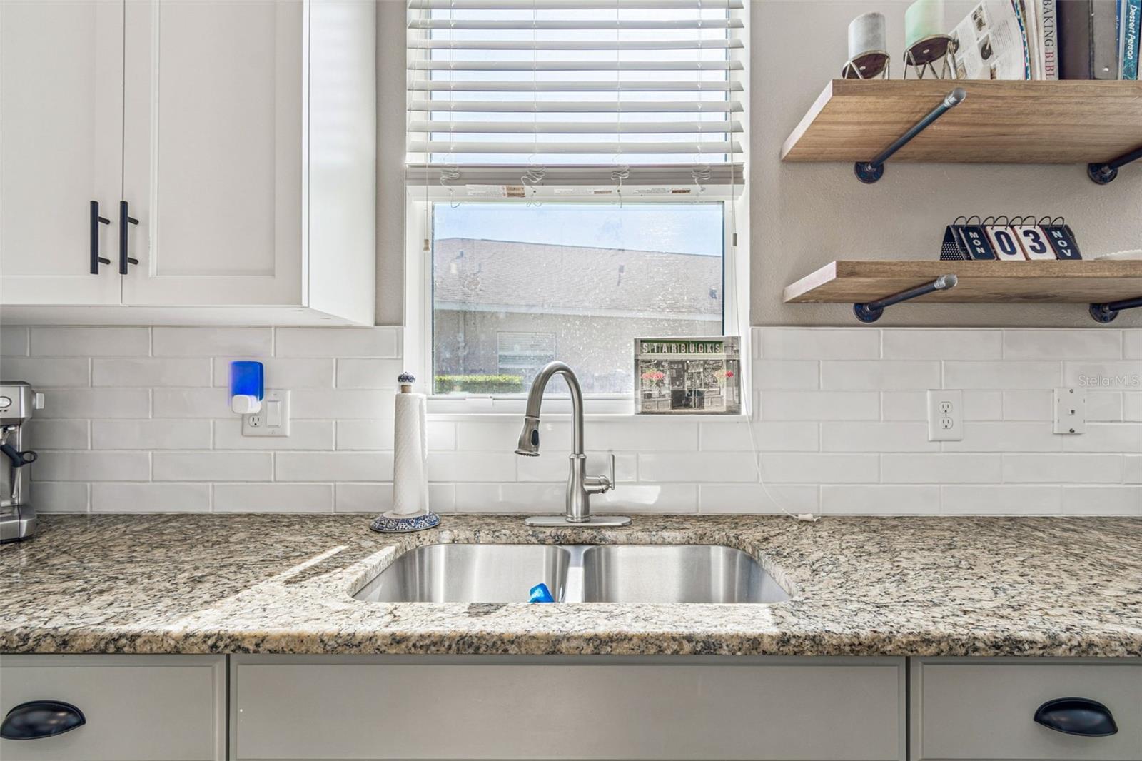 LAKESHORE RANCH PH I - Residential