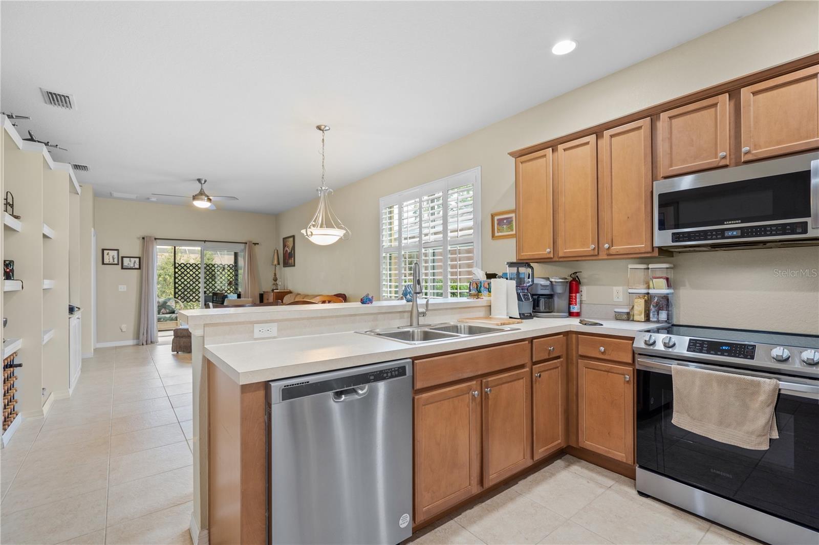 STONEYBROOK AT VENICE - Residential Lease