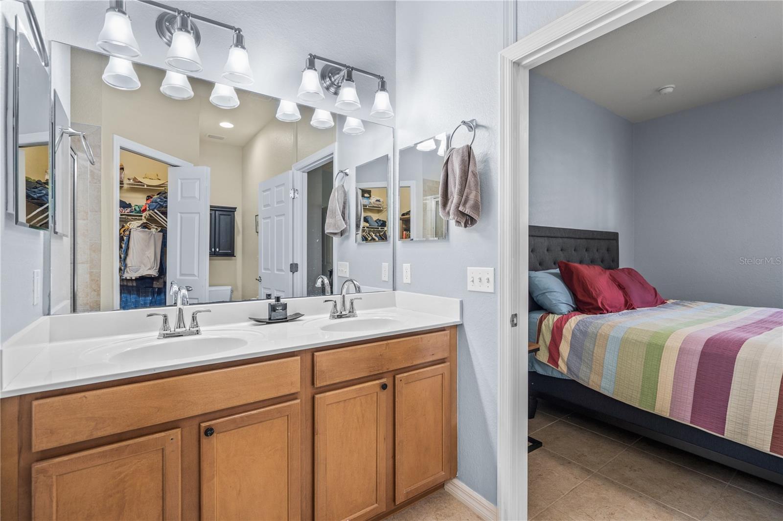 STONEYBROOK AT VENICE - Residential Lease