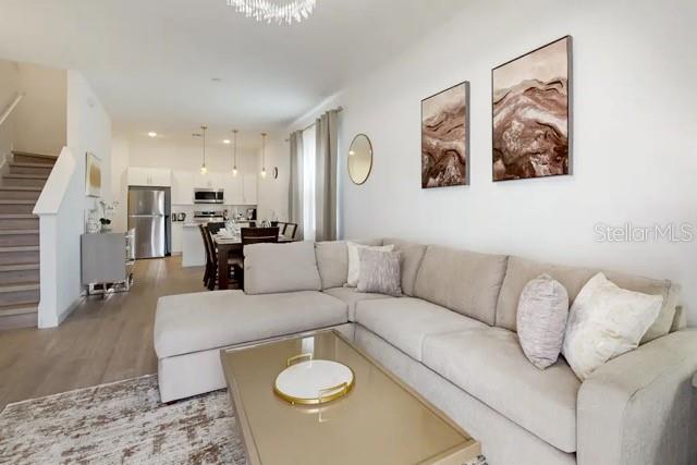 AZUR RESIDENCE - Residential