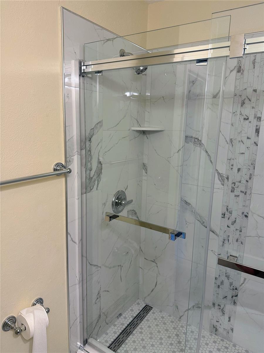 ZEPHYRHILLS COLONY CO SUB - Residential Lease