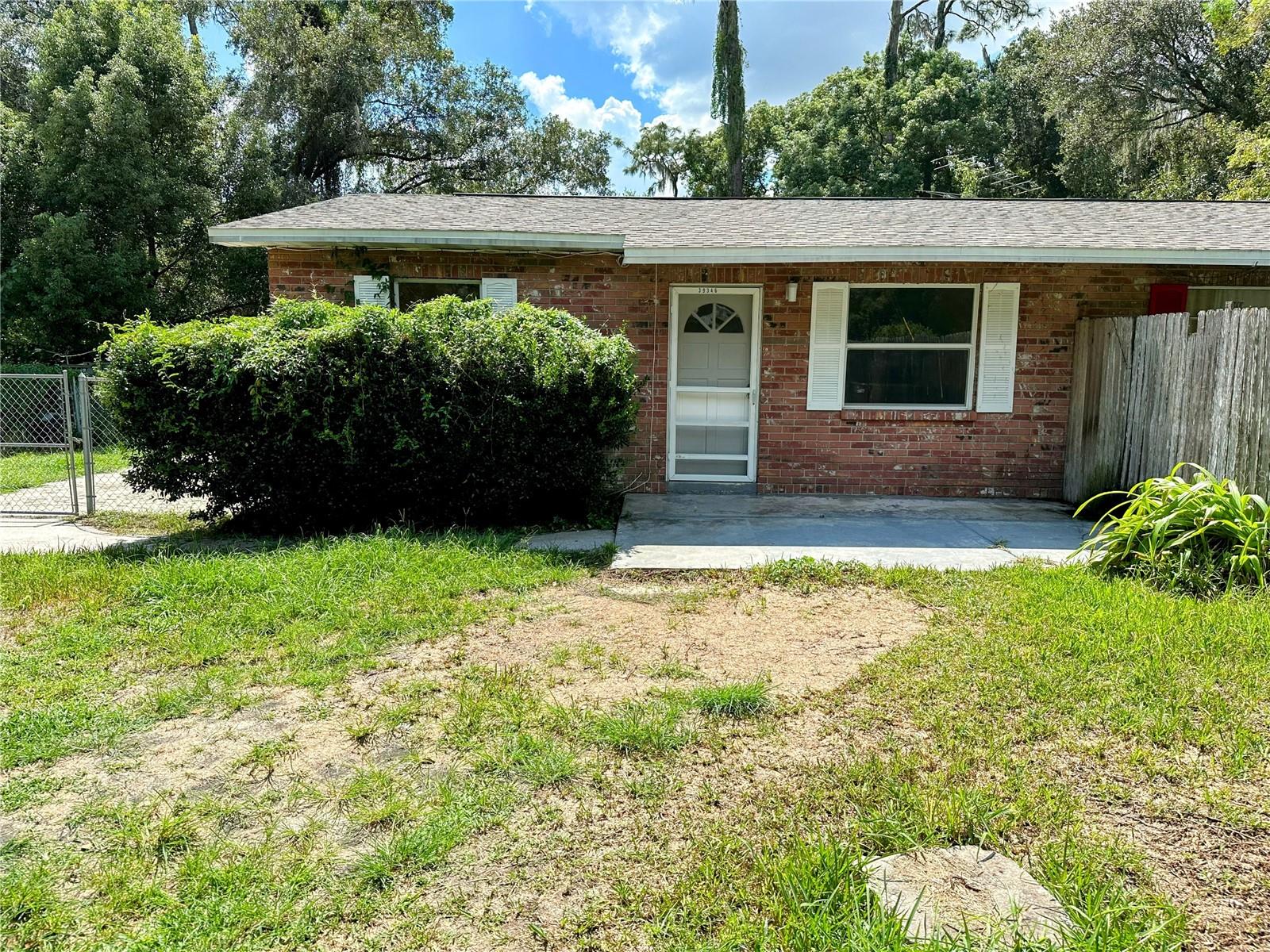 ZEPHYRHILLS COLONY CO SUB - Residential Lease