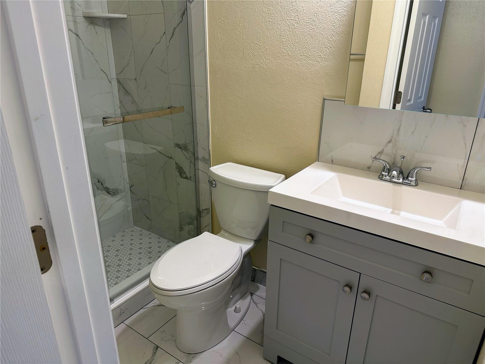 ZEPHYRHILLS COLONY CO SUB - Residential Lease