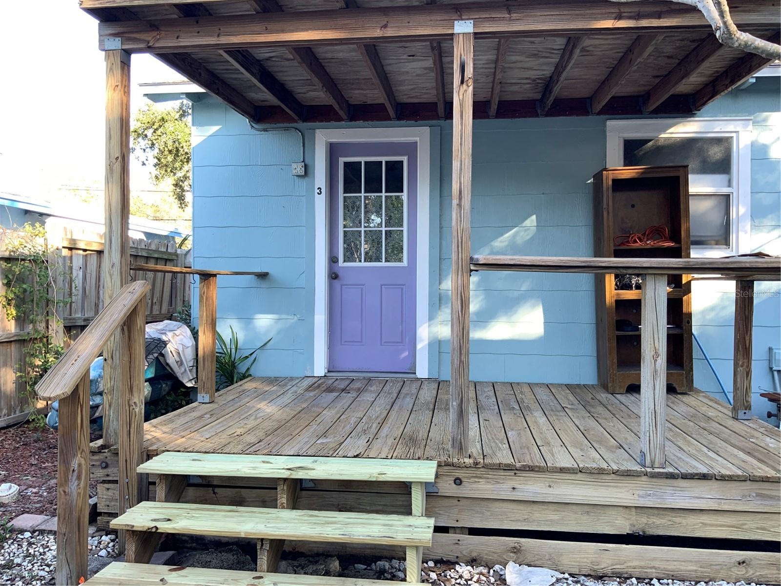 LESLIES JOHN T SUB - Residential Lease