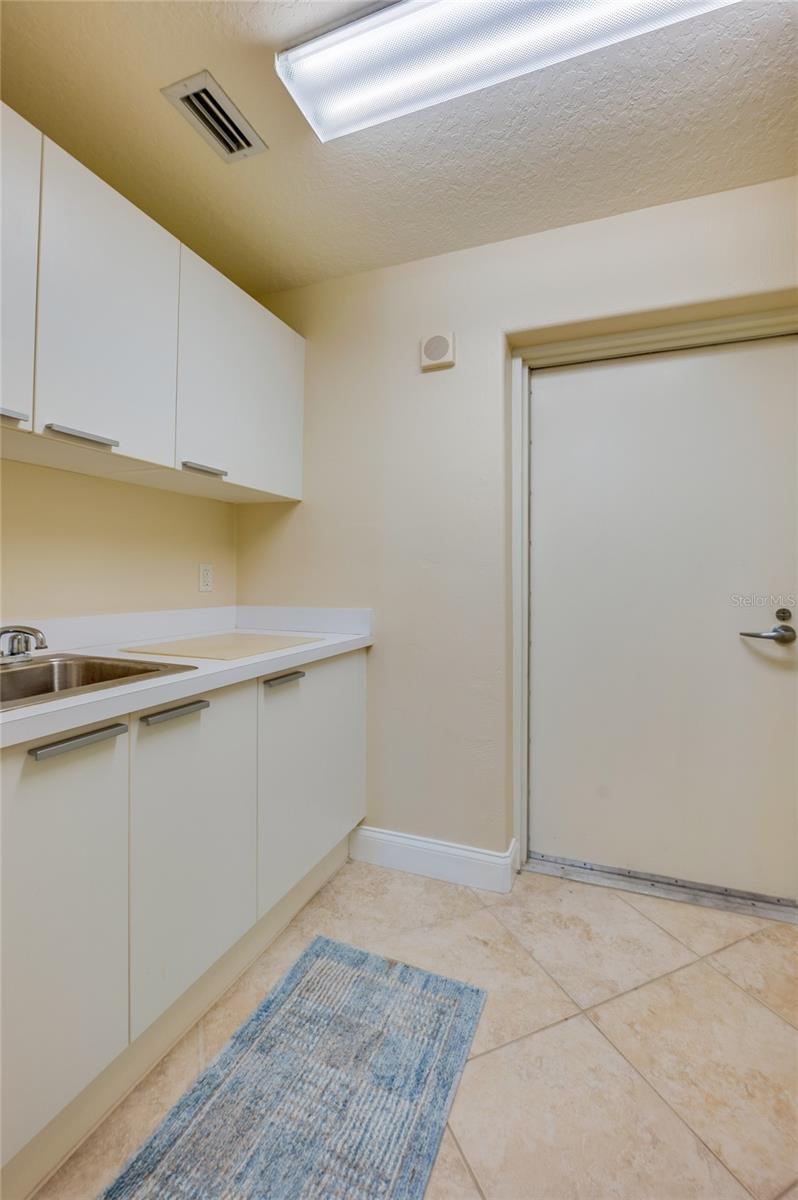 PALMA BELLA CONDO - Residential Lease