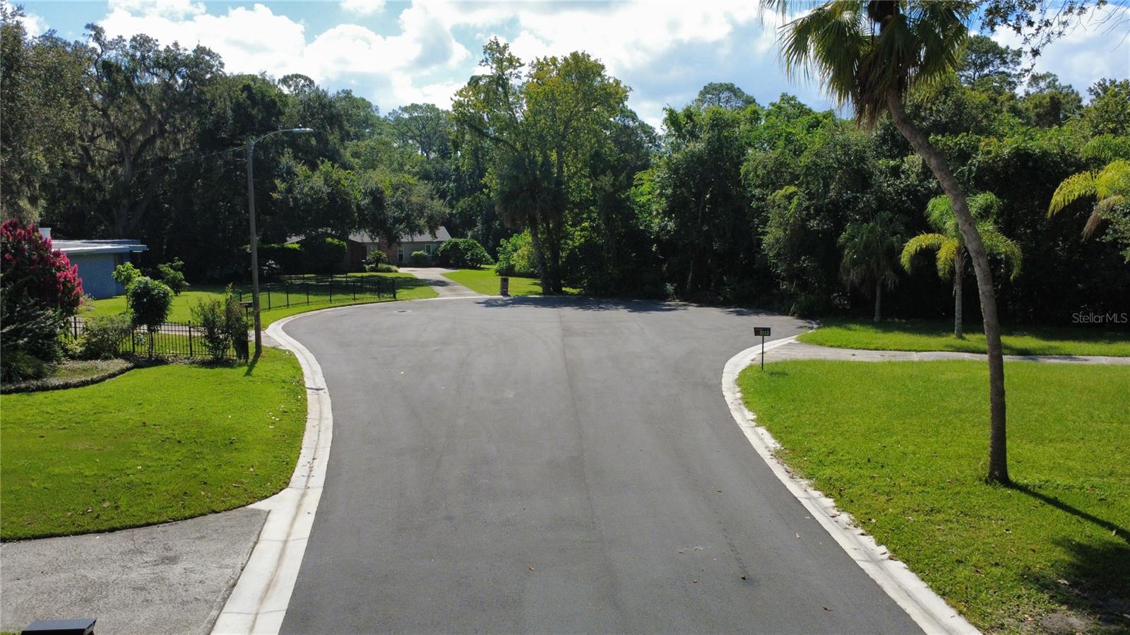 ROSE COURT REPLAT - Land