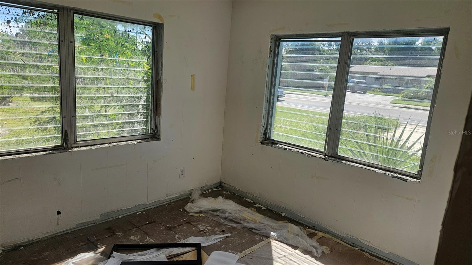 SNELL SHORES - Residential