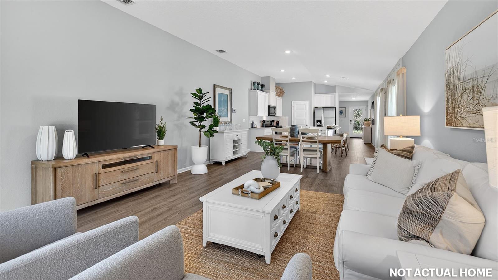 GRAND RESERVE AND GOLF CLUB - Residential
