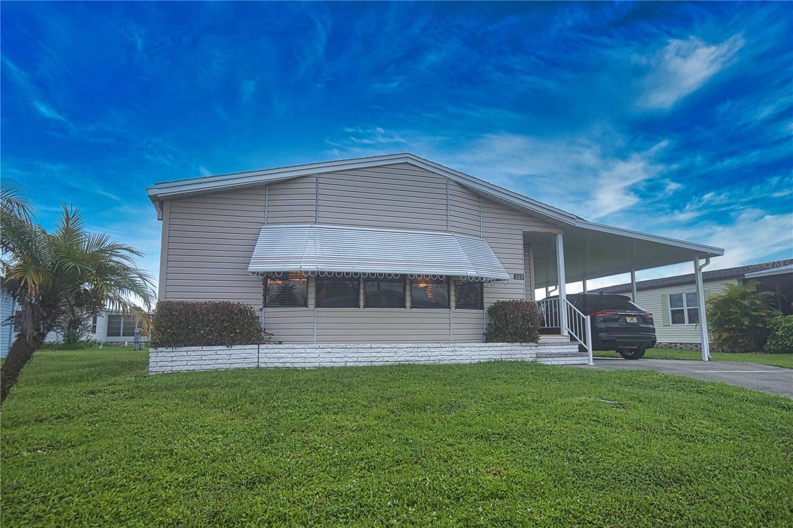 223 HIBISCO DRIVE