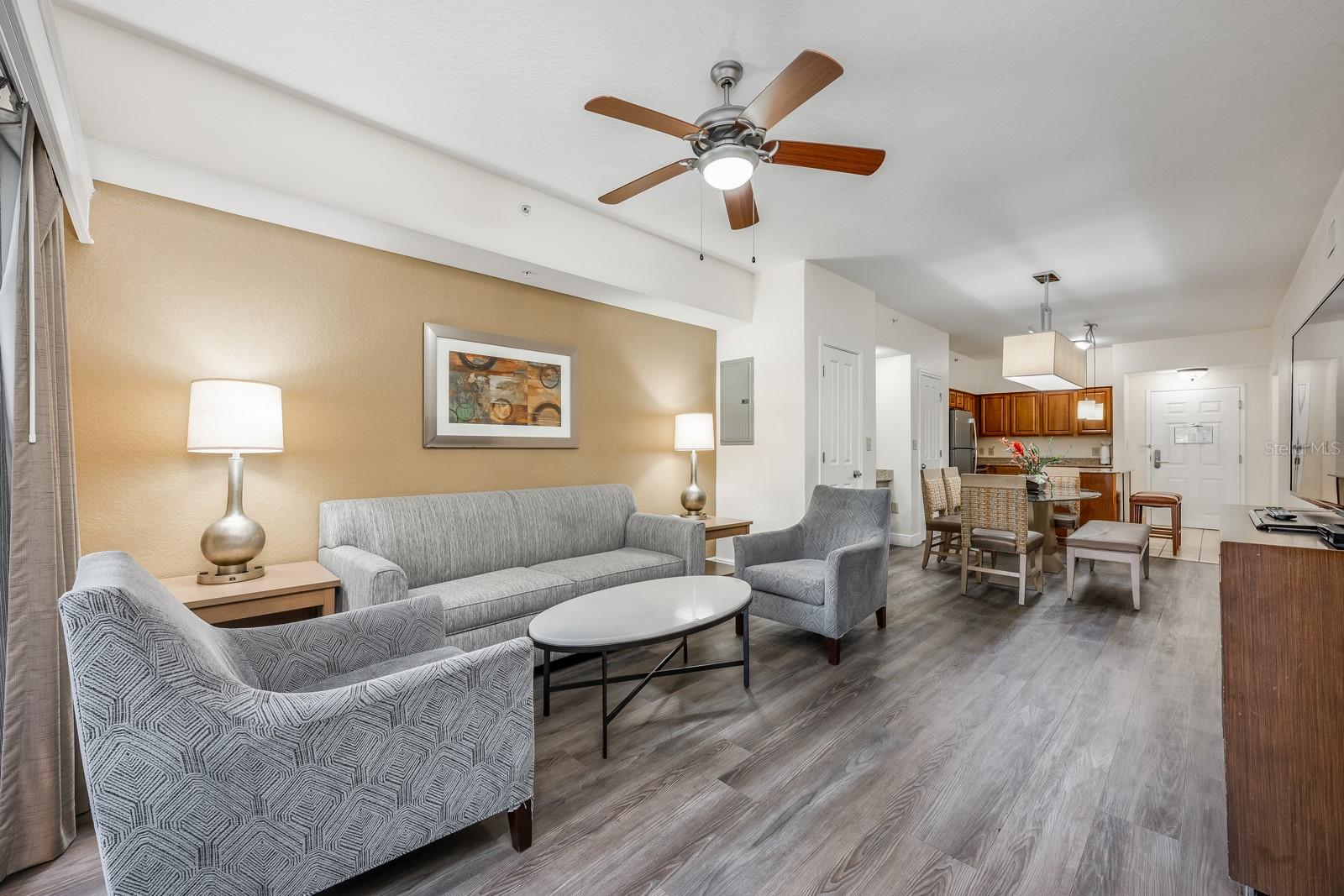 12527 FLORIDAYS RESORT DRIVE E104