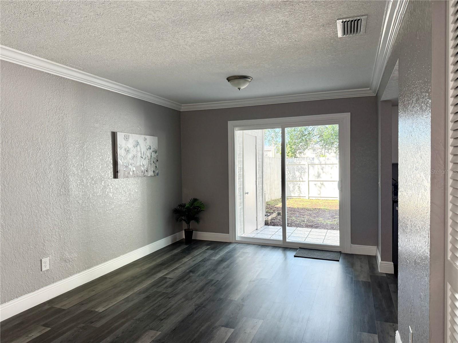 5229 TENNIS COURT CIRCLE