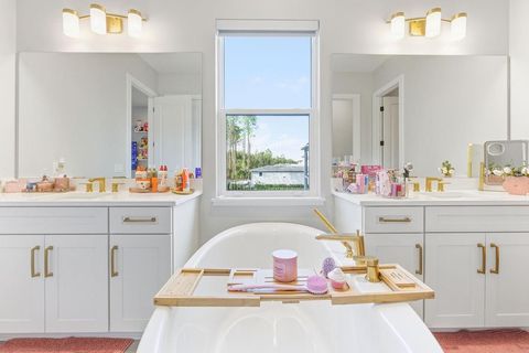 Tiny photo for 15820 Pendio Drive, Montverde, FL 34756 (MLS # O6372865)