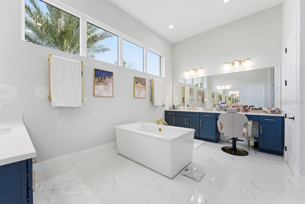 BELLA COLLINA SUB - Residential