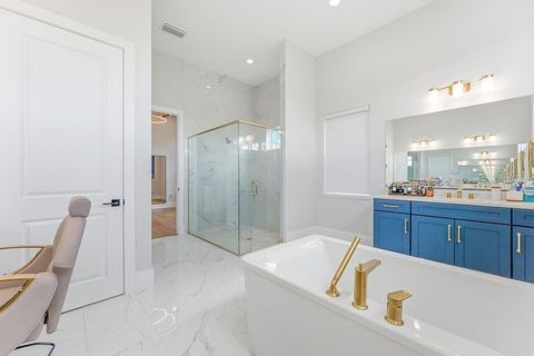 Tiny photo for 15820 Pendio Drive, Montverde, FL 34756 (MLS # O6372865)