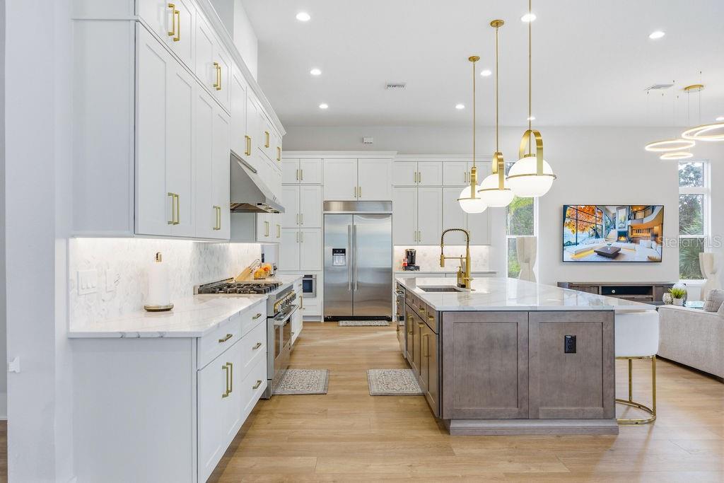 BELLA COLLINA SUB - Residential