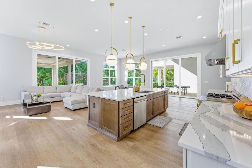 BELLA COLLINA SUB - Residential