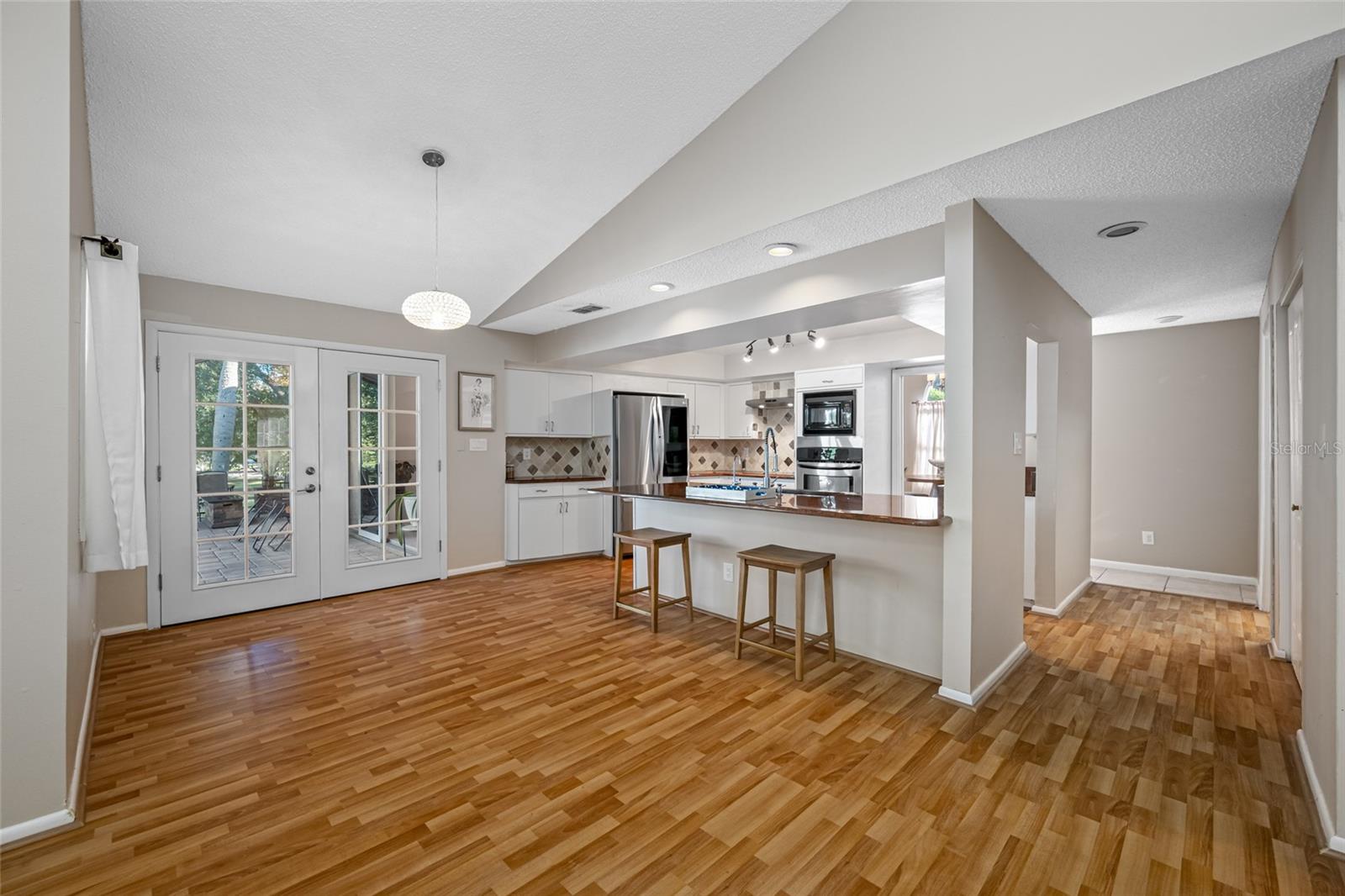 ESTATES AT COBBS LANDING THE PH II - Residential