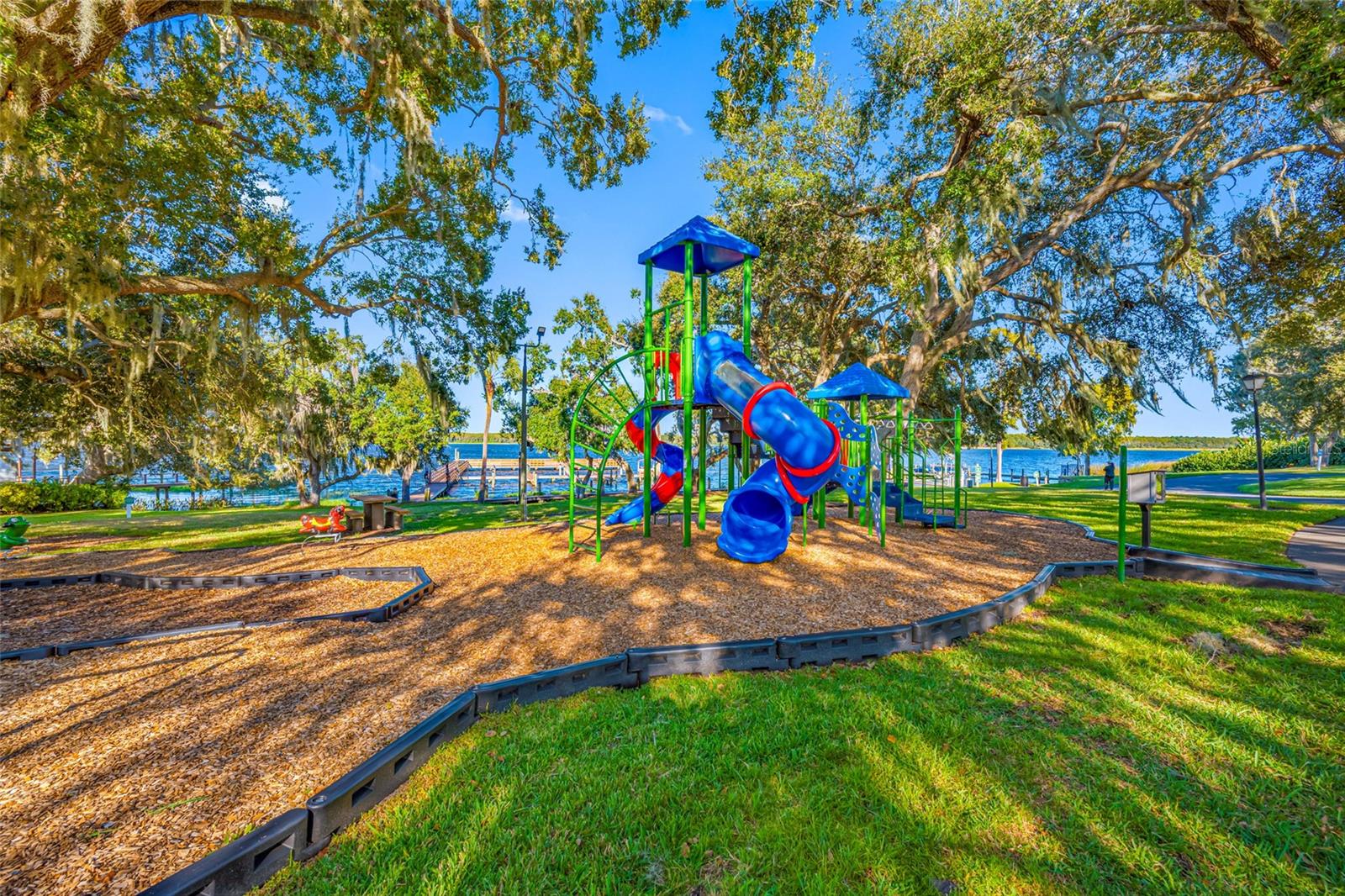 ESTATES AT COBBS LANDING THE PH II - Residential