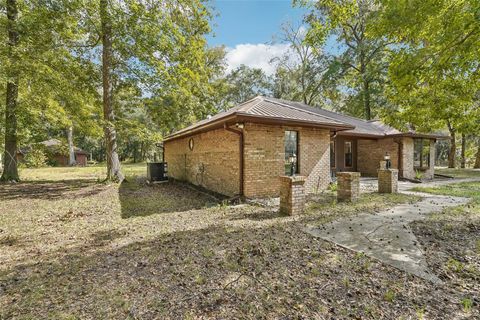 Tiny photo for 5045 NE 132nd Place, Anthony, FL 32617 (MLS # TB8483121)