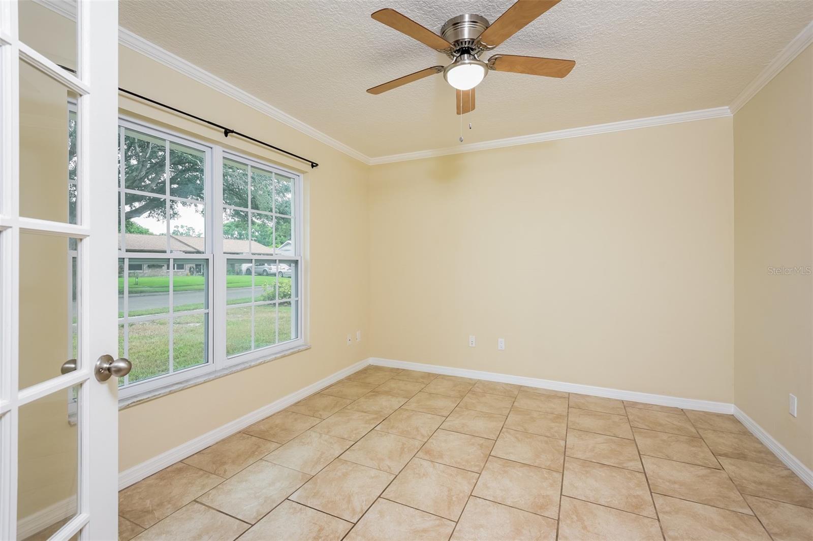 HOWELL BRANCH WOODS - Residential