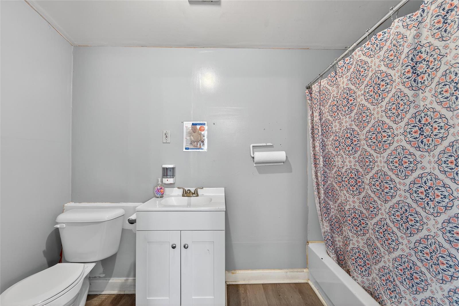 PROGRESS VILLAGE UNIT 2 - Commercial Sale